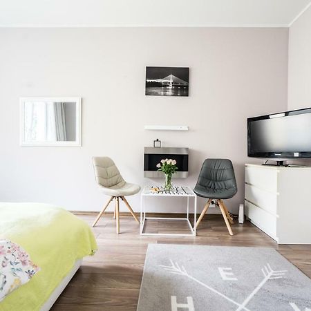 Sunny Wisla River Apartment ワルシャワ エクステリア 写真